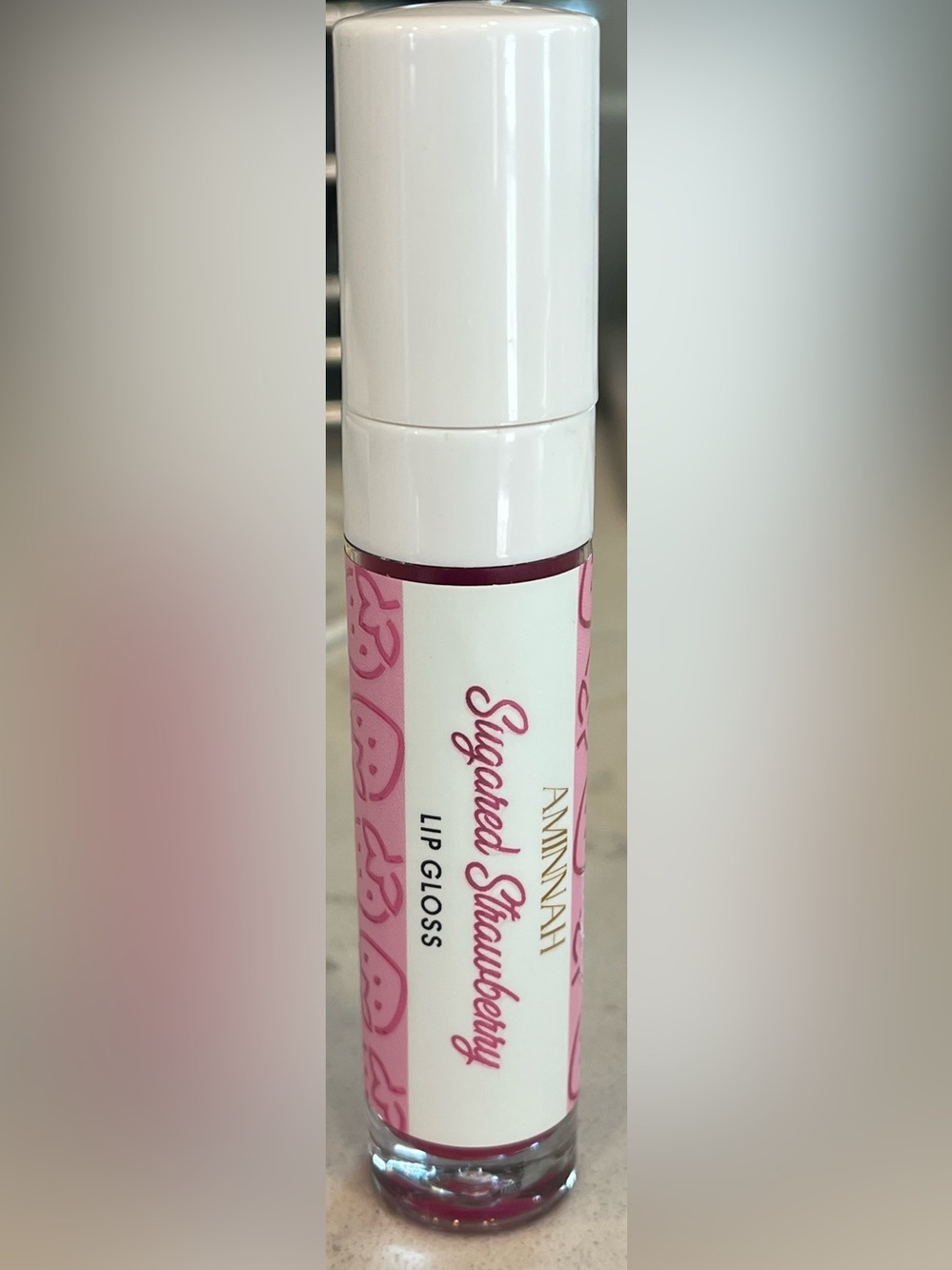 AMINNAH Sugared Strawberry Lip Gloss Full Size NEW